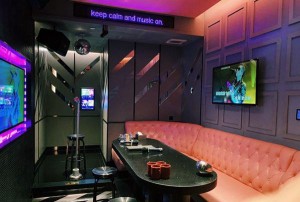 上海金山区附近酒吧招聘包厢陪唱,领班直聘的