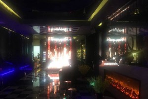 上海不喝酒的酒吧ktv招聘商务接待,夜场上班适合穿黑色衣服吗？