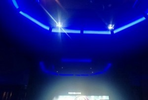 上海虹口区四川北路街道附近ktv招聘包厢管家,招聘微信多少