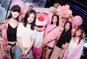 上海虹口区凉城新村街道附近夜总会招聘商务礼仪,一个月工资多少