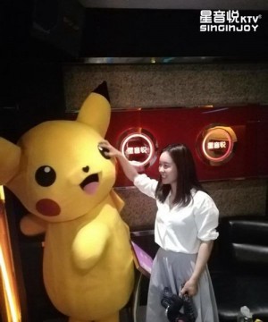 招聘妆造文案（创意招聘：打造美妆文案高手）