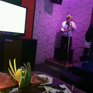 招聘发通知的文案怎么写（撰写招聘通知的文案技巧与指南）