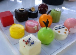 拍摄美工招聘文案（创意视觉设计师与摄影师招募启事）