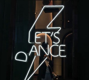 上海有小费拿的夜总会招聘包厢管家,ktv最容易被选中的穿搭