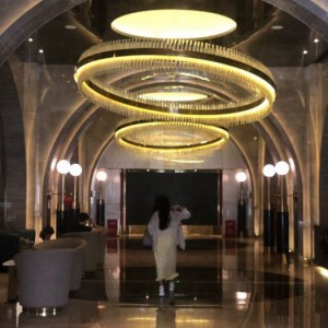 上海日薪高的夜总会ktv招聘包厢管家,过年放假吗？