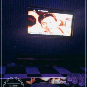 上海浦东新区唐镇附近夜总会招聘包厢服务员,上班需要喝酒吗？