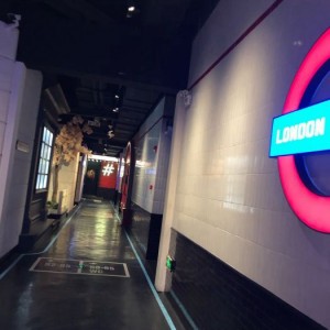 上海虹口区北外滩街道附近酒吧招聘包厢气氛租,加班双倍工资吗？