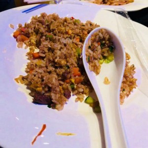 上海收入高的酒吧ktv招聘包厢陪唱,ktv最容易被选中的穿搭