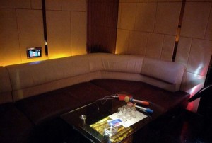 杭州钱塘区白杨街道附近酒吧招聘包厢陪唱,求职应聘