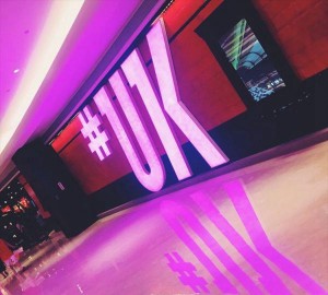 东郊到家招聘文案（东郊到家：邀您共筑家的温暖，携手共创服务新篇章）