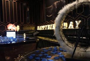 上海浦东新区周浦镇附近夜场招聘酒水促销员,上班需要喝酒吗？