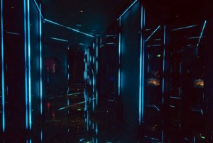 上海虹口区北外滩街道附近ktv招聘包厢服务员,可以兼全职