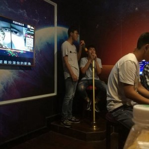 上海普陀区万里街道附近夜总会招聘包厢管家,加班双倍工资吗？