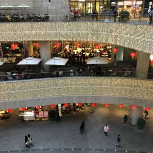 杭州余杭区仁和街道附近夜总会招聘商务接待,有没有年龄限制_