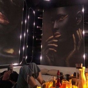 上海奉贤区西渡街道附近酒吧招聘酒水促销员,招聘微信多少