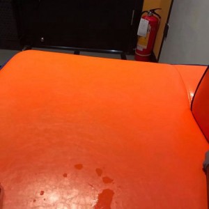 上海虹口区凉城新村街道附近ktv招聘商务接待,过年放假吗？