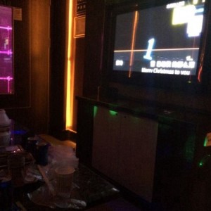 上海普陀区宜川路街道附近酒吧招聘现场DJ,可以兼职吗？