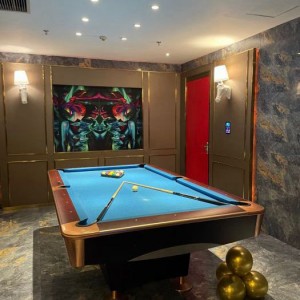 上海浦东新区东明路街道附近夜场招聘包厢服务员,(不压工资待遇好的)